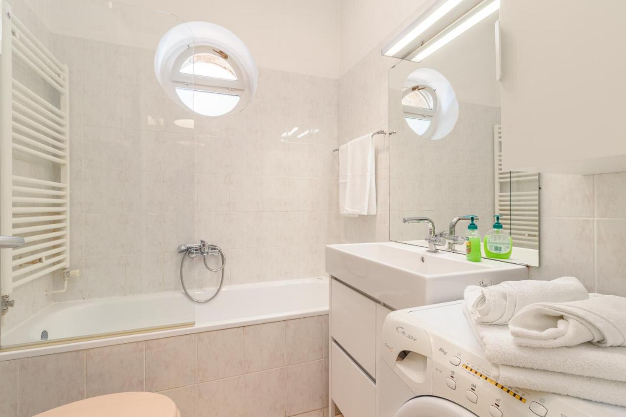 Apartamento Cubo Pula Exterior foto